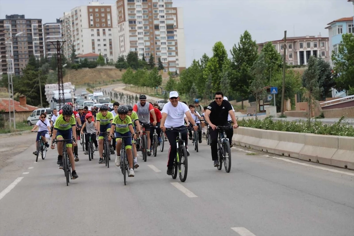 Kırıkkale Yahşihan Belediyesi tarafından bisiklet turu düzenlendi
