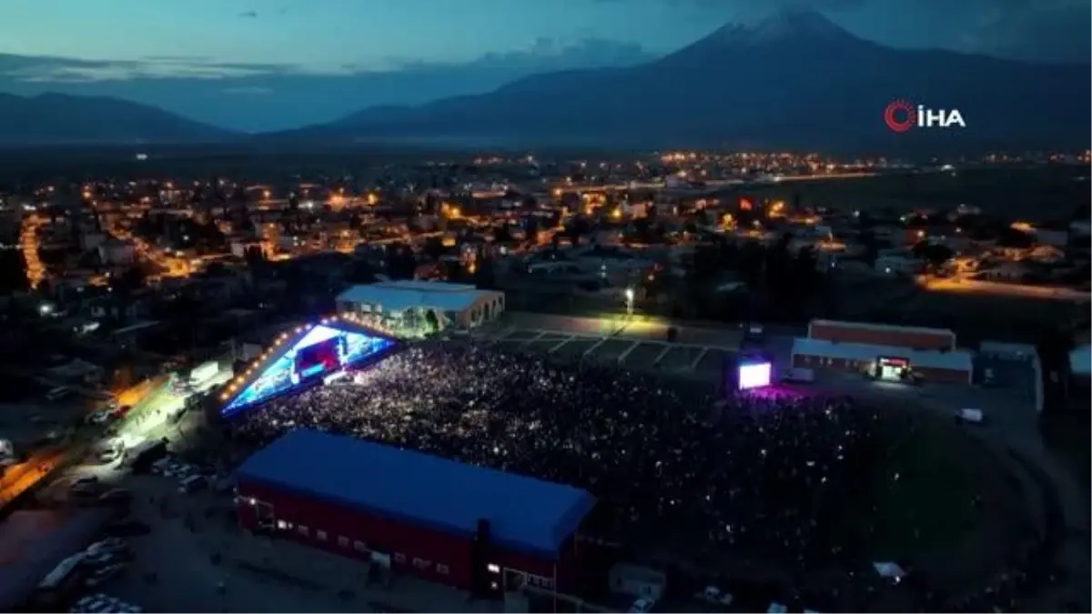 Ağrı Dağı Müzik Festivali Türkiye\'nin En Büyük Sahnesinde
