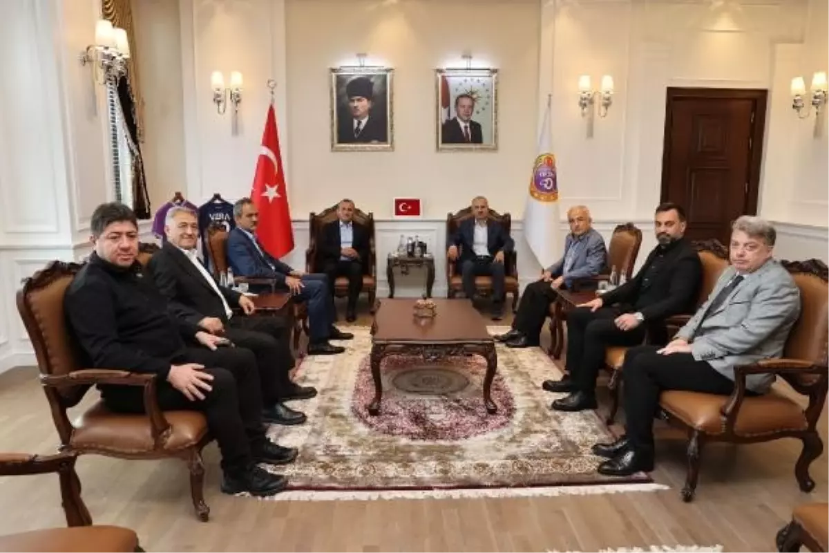 Ordu\'da Sel Felaketi: İş Yerleri ve Konutlar Selden Etkilendi