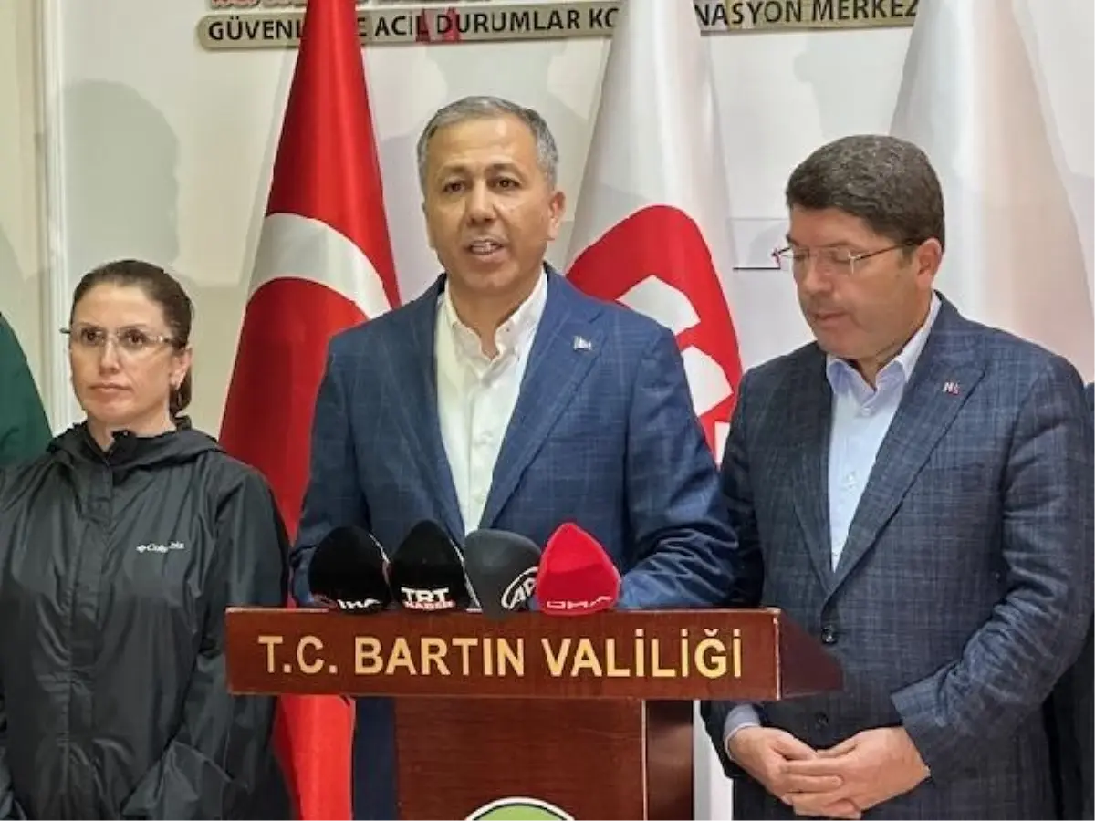 Bakanlar Yerlikaya ve Tunç, selin vurduğu Bartın\'a geldi: Turuncu alarm devam ediyor