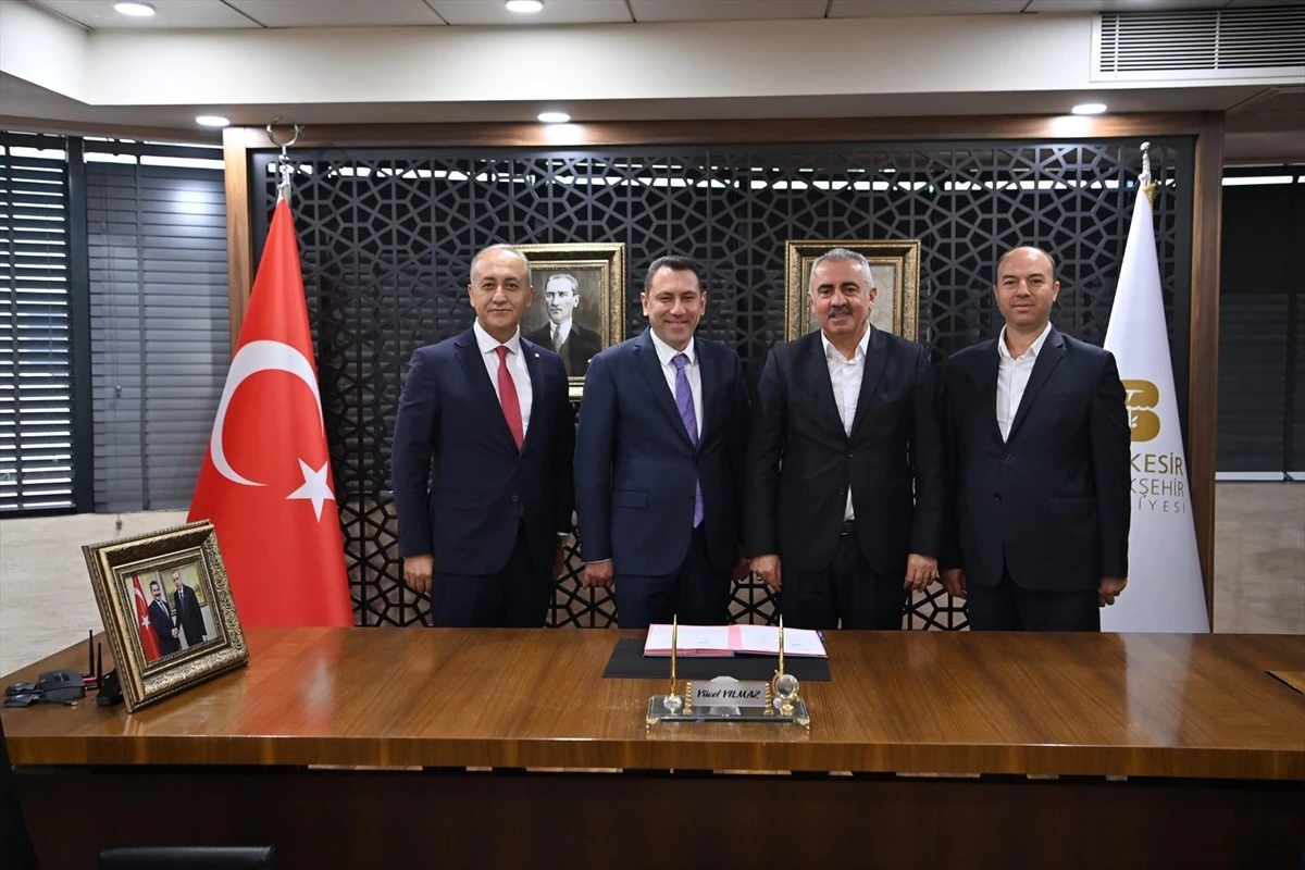 Balıkesir Büyükşehir Belediyesi İle İmzalanan Toplu İş Sözleşmesinde En Düşük Maaş 25 Bin Lira Oldu