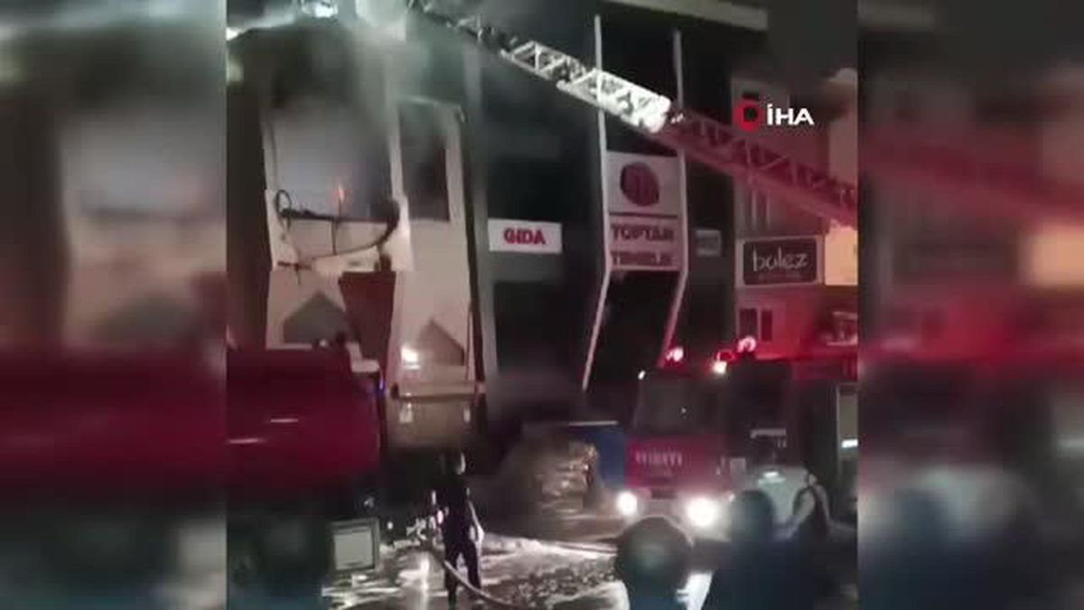 Ankara'da Temizlik Malzemeleri Fabrikasında Yangın