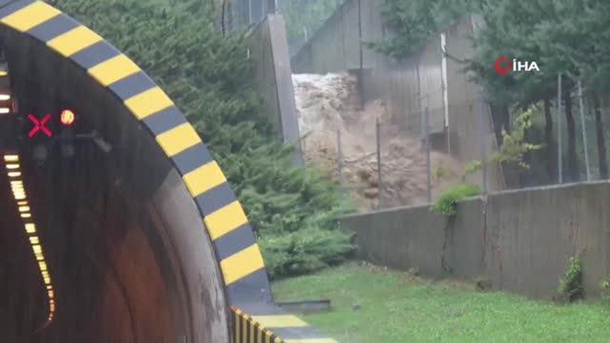 Bolu Dağı Tüneli İstanbul Yönü Ulaşıma Kapatıldı