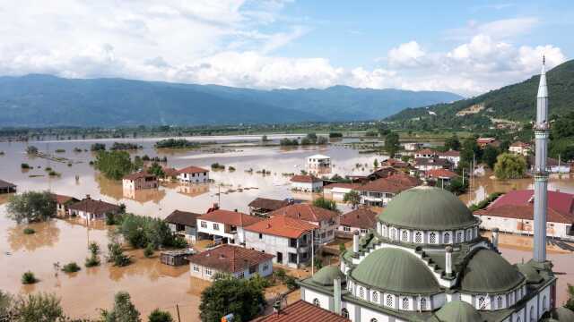 Efteni Gölü'nde sağanağın izleri böyle görüntülendi Efteni Gölü'nde sağanağın izleri böyle görüntülendi