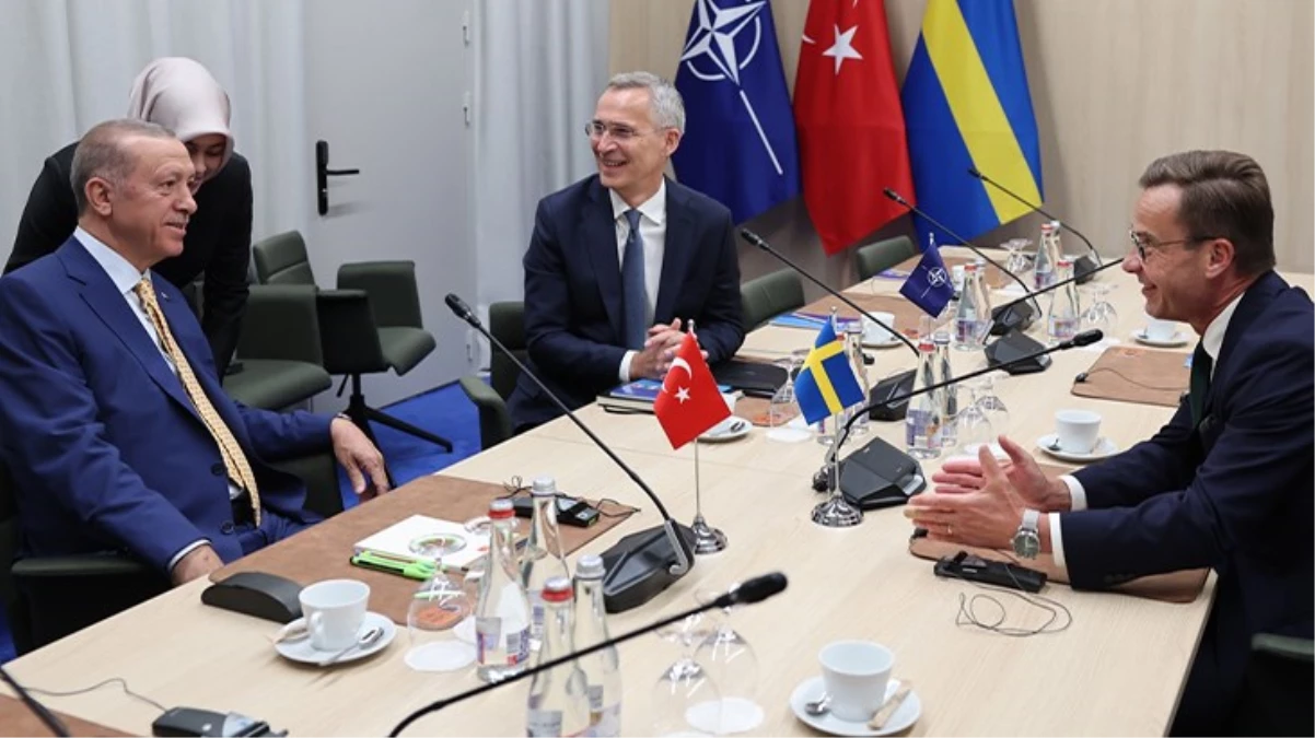 Cumhurbaşkanı Erdoğan, NATO Zirvesi\'nde görüşmelerine başladı