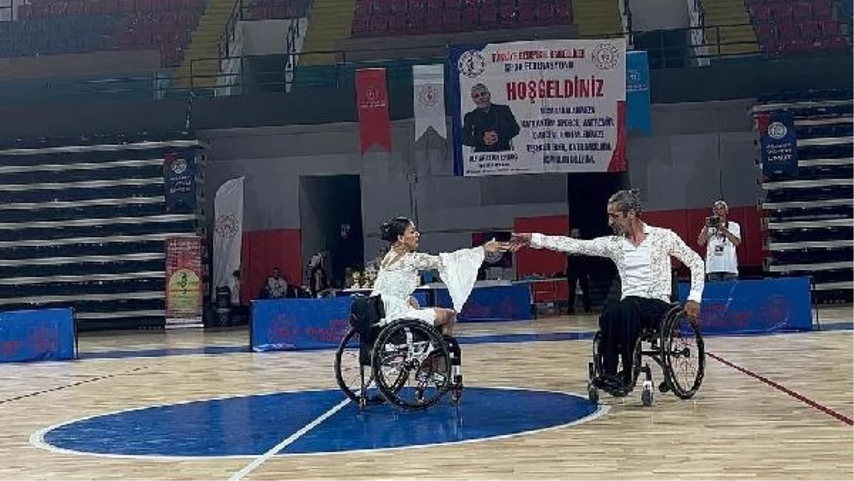 Beşiktaş Engelsiz Sanat Topluluğu 6. Para Dans Türkiye Şampiyonası\'ndan Ödülle Döndü