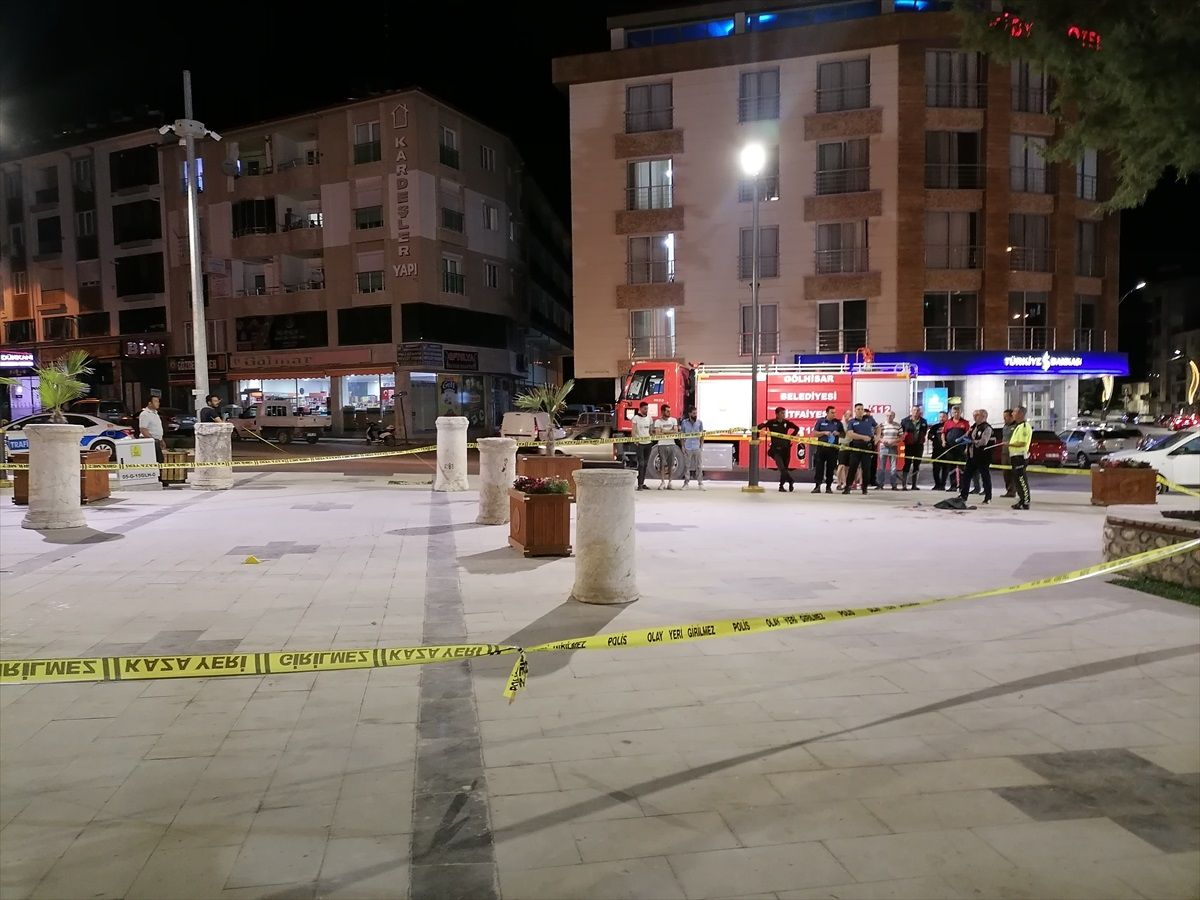 Burdur\'da tartışma sonucu bıçaklama olayı: Zanlı tutuklandı
