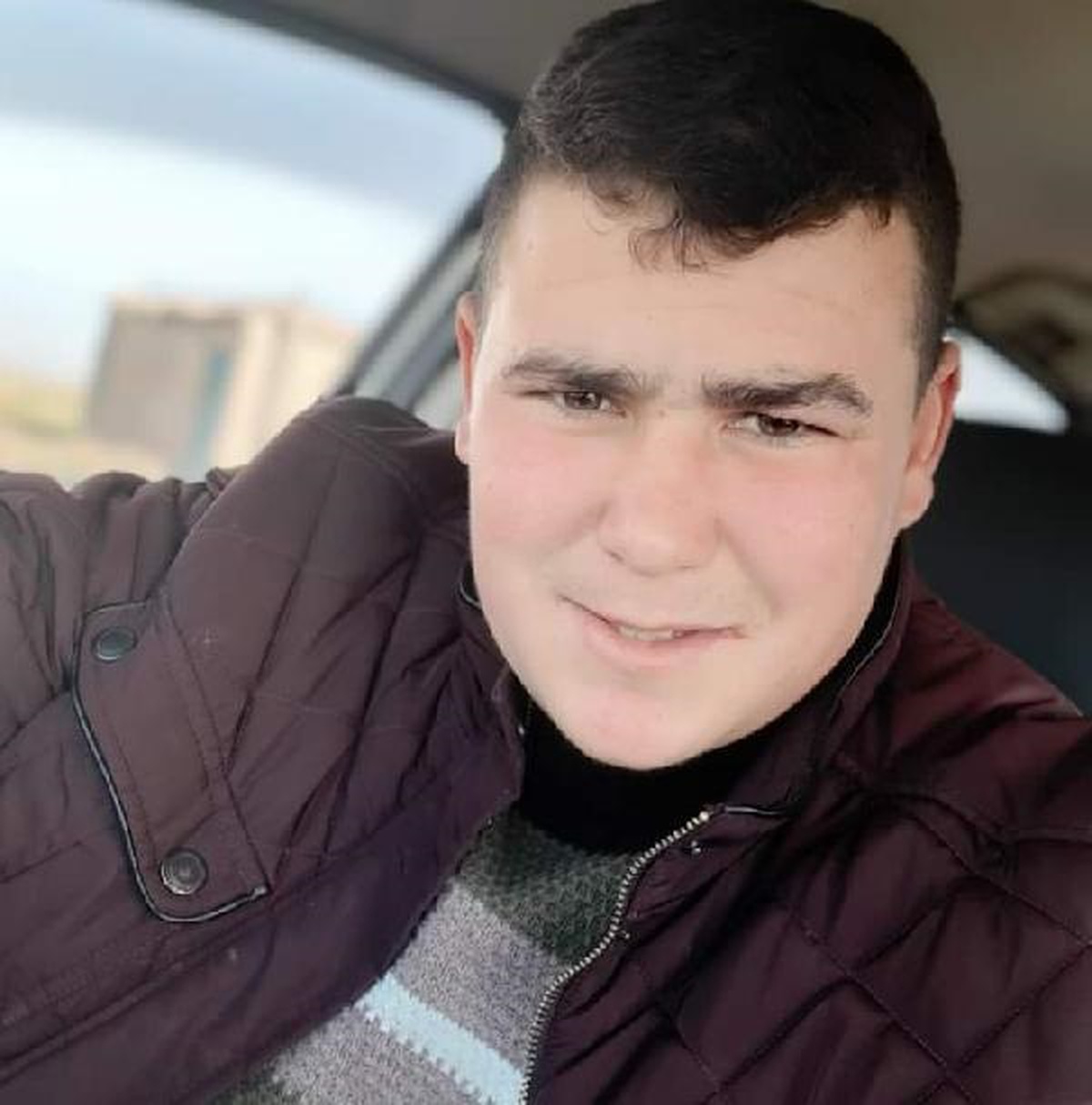 Aksaray\'da Nişanda Patlayan Hava Fişeği Sonucu Yaralanan Genç Ameliyata Alındı