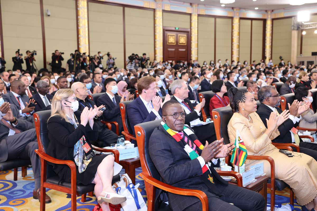 Ortak Kalkınma İçin Küresel Eylem Forumu\'nun İlk Üst Düzey Konferansı Beijing\'de Yapıldı