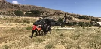 Tunceli'de Kalp Krizi Geçiren Hastaya Askeri Helikopterle Sevkiyat
