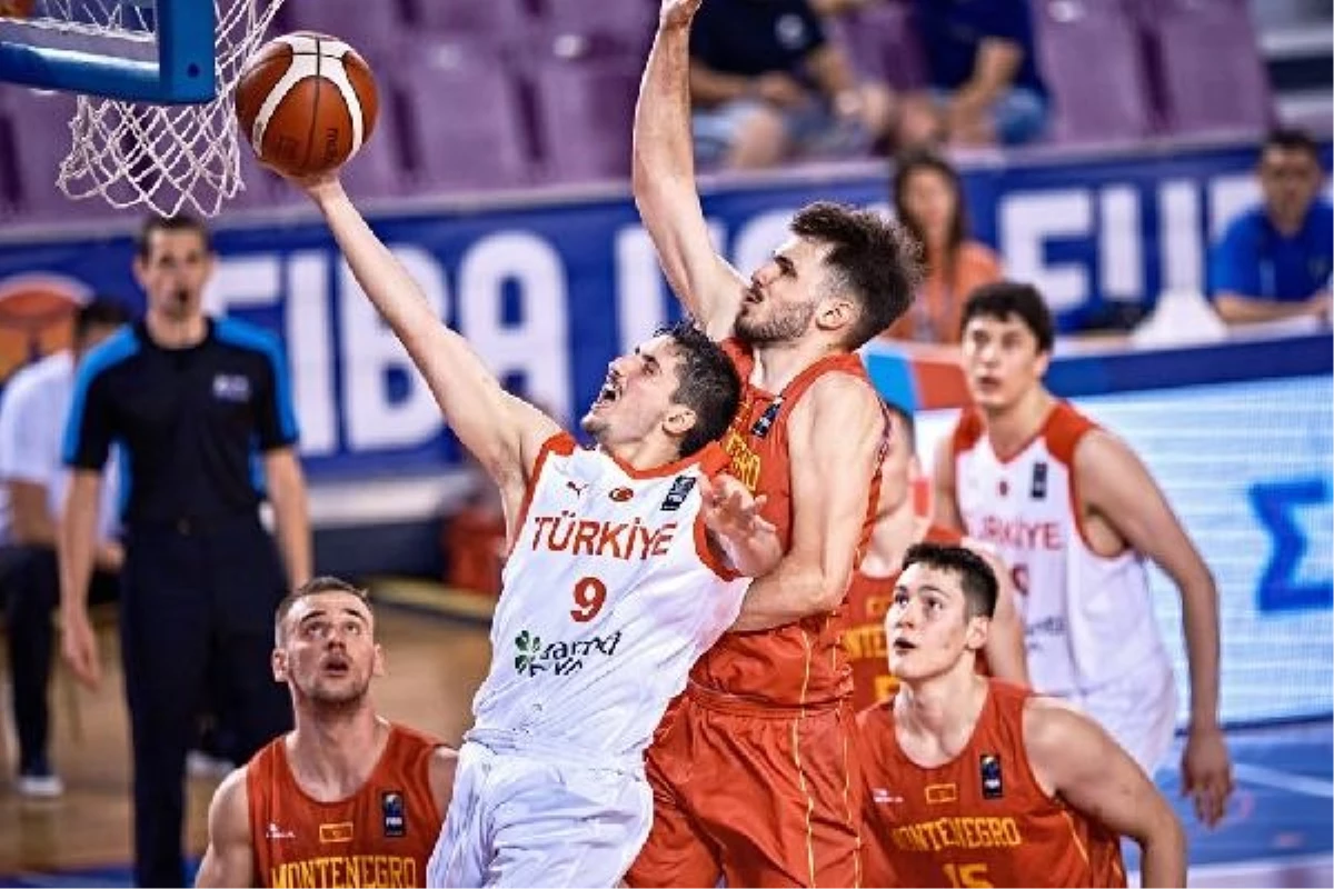 20 Yaş Altı Erkek Basketbol Milli Takımı, Karadağ\'ı mağlup ederek çeyrek finale yükseldi