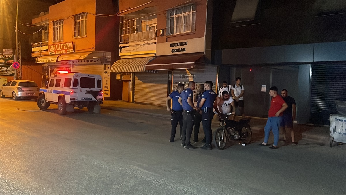 Adana\'da Polis Kovalamacası Sonucu 2 Şüpheli Yakalandı