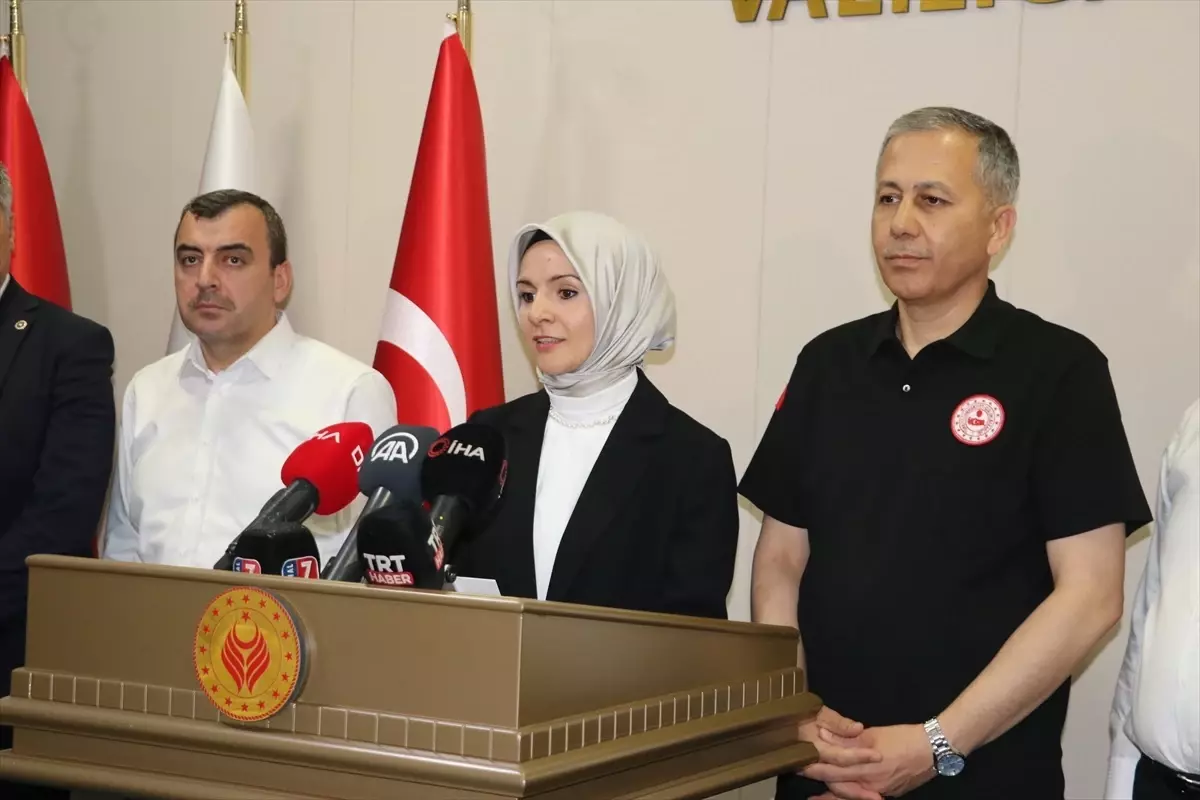 Aile ve Sosyal Hizmetler Bakanı Mahinur Özdemir Göktaş, sel felaketinden etkilenen iller için 50 milyon liralık kaynak oluşturdu