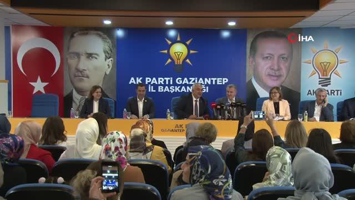 Gençlik ve Spor Bakanı Bak\'tan deprem bölgesine yatırım müjdesi
