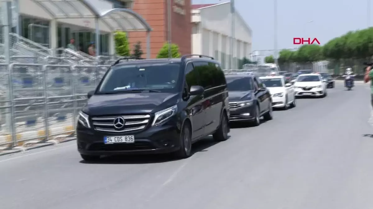 Kılıçdaroğlu, Can Atalay\'ı ziyaret etmek için Silivri\'ye geldi