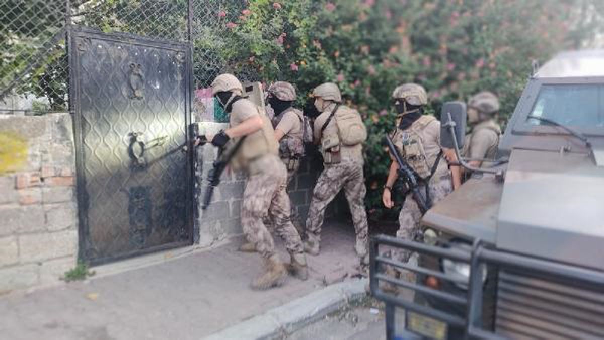 Mersin\'de Torbacılara Operasyon: 30 Gözaltı