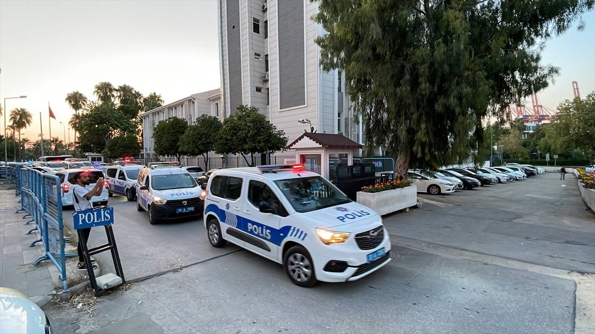 Mersin\'de Torbacılara Operasyon: 16 Gözaltı