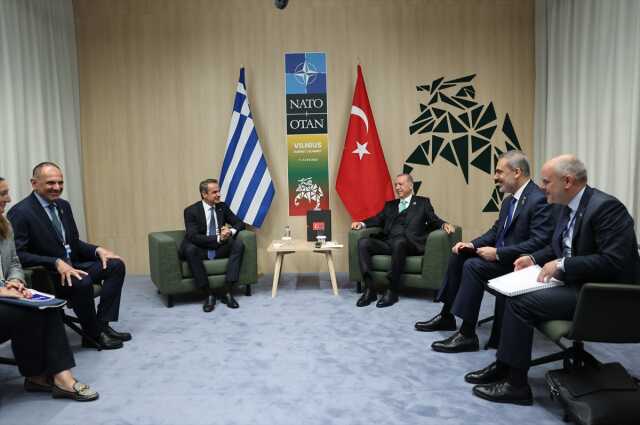 NATO Zirvesi'nde 2. gün! Cumhurbaşkanı Erdoğan liderlerle diplomatik temaslarına devam ediyor NATO Zirvesi'nde 2. gün! Cumhurbaşkanı Erdoğan liderlerle diplomatik temaslarına devam ediyor