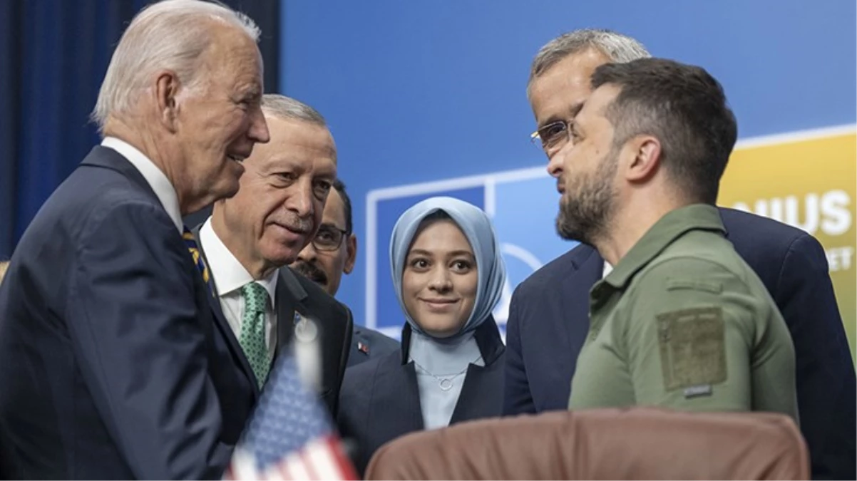 NATO Zirvesi öncesinde gülümseten görüntüler! Erdoğan, ülke liderleriyle ayaküstü muhabbet etti