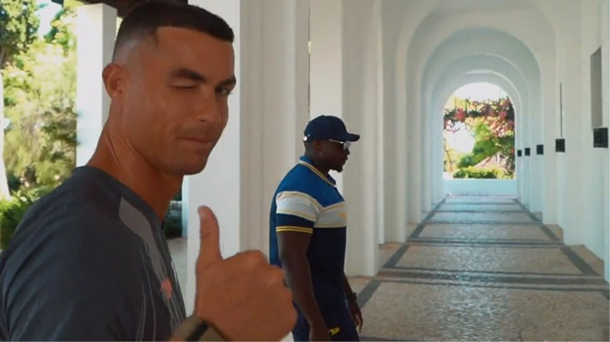Ronaldo, Müslüman futbolseverleri mutlu etti! Secdeden sonra şimdi de verdiği selam ile gündem oldu