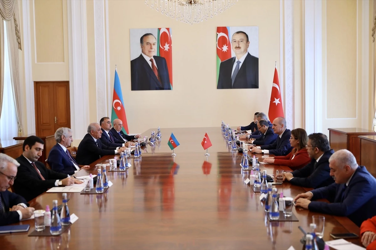 TBMM Başkanı Numan Kurtulmuş, Azerbaycan Başbakanı Ali Asadov ile Görüştü