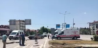 Zile'de Kavşakta Meydana Gelen Kazada 7 Kişi Yaralandı
