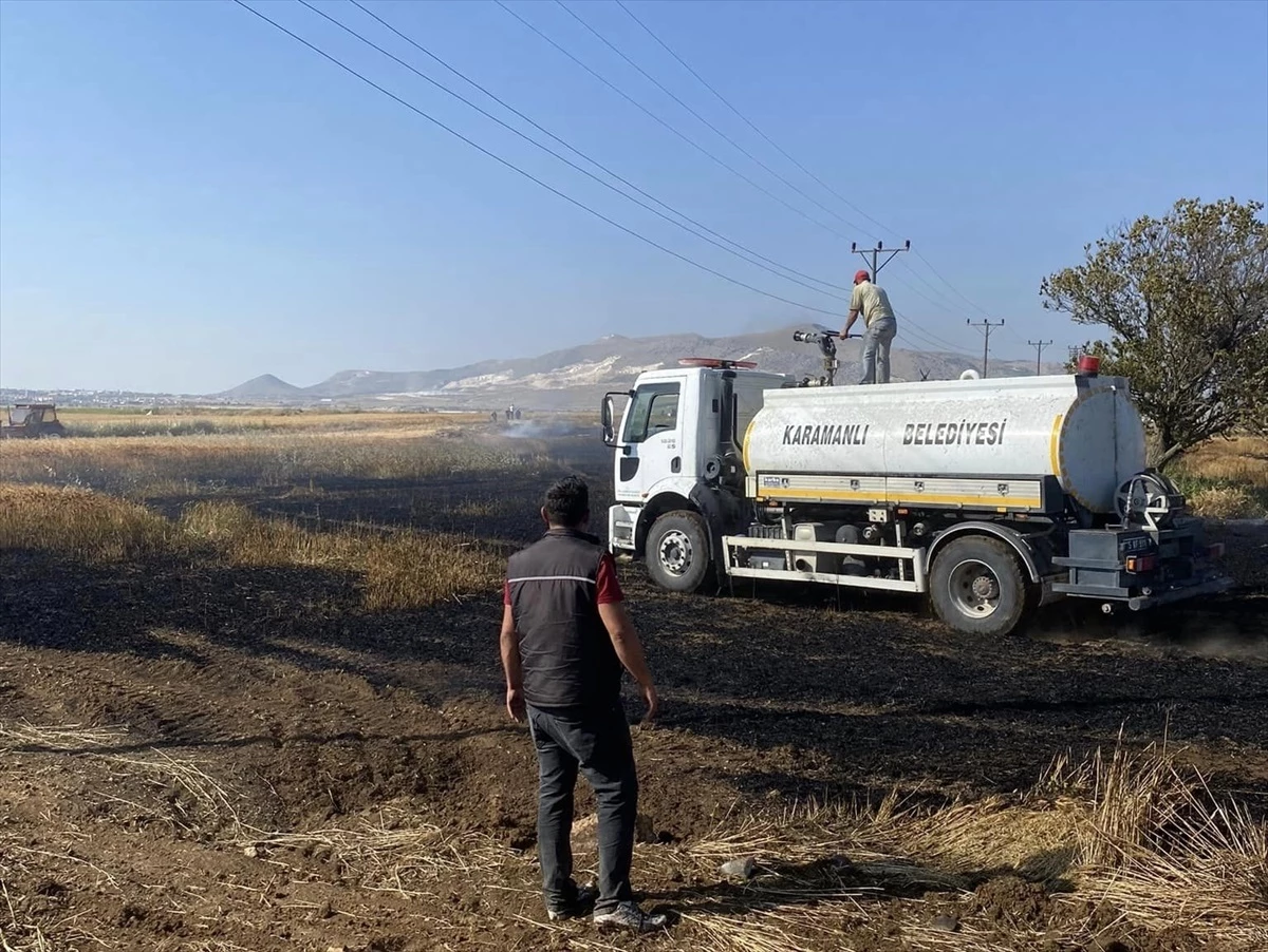 Burdur Karamanlı\'da 30 Dönüm Tahıl Ekili Alan Yandı