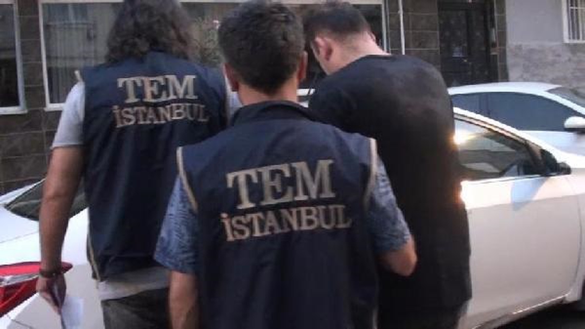 İstanbul\'da FETÖ operasyonu: 9 şüpheli gözaltına alındı
