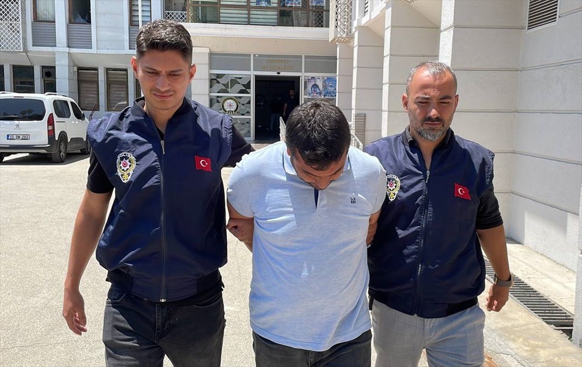 Mersin\'de Depremzedeleri Dolandıran Şüpheli Gözaltına Alındı