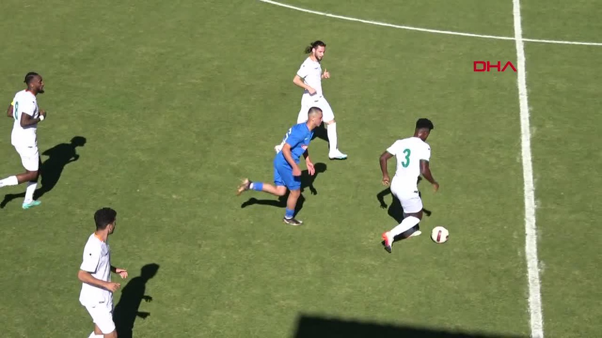 Alanyaspor, hazırlık maçında Rizespor\'u 3-1 mağlup etti