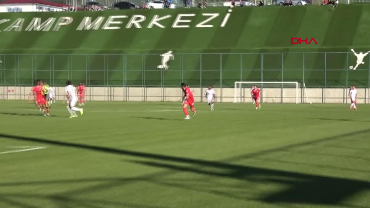Konyaspor, hazırlık maçında Samsunspor\'u 3-2 mağlup etti