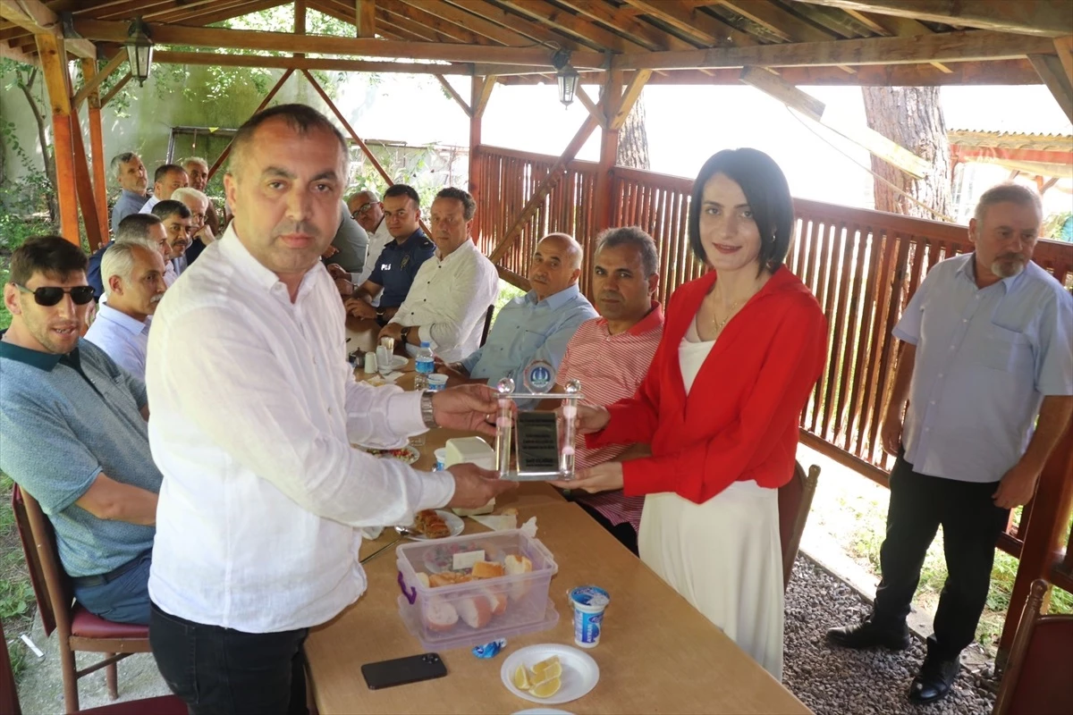 Asarcık Kaymakamı Fatma Gül Nayman\'a veda yemeği düzenlendi