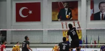 Türkiye İşitme Engelliler Erkek Milli Voleybol Takımı, Avrupa Şampiyonası'nda galibiyetlerle başladı
