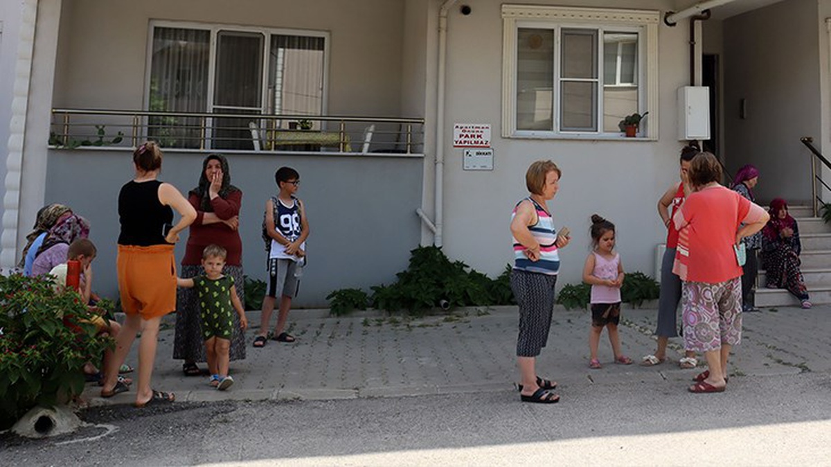 Keşan\'da 7 aylık bebek, ana kucağından düşerek hayatını kaybetti