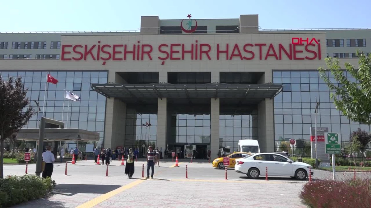 Eskişehir Şehir Hastanesi Sosyal Marketi, 295 Depremzedeye Ücretsiz Yardım Sağladı