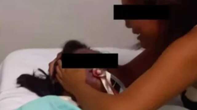 Hastaneden taburcu edilen 6 yaşındaki kız çocuğu, asansöre sıkışarak hayatını kaybetti Hastaneden taburcu edilen 6 yaşındaki kız çocuğu, asansöre sıkışarak hayatını kaybetti
