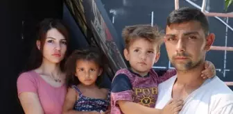 Antalya'da Kira Ödeyemeyen Aile, 4 Aydır Sokakta Yaşıyor