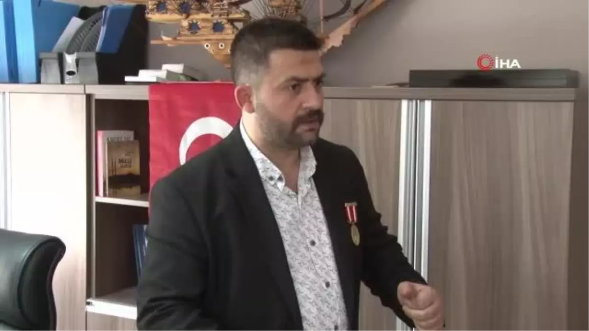 15 Temmuz Gazisi Muammer Polat: "Zırhlı birliklerden gelen askerler \'Geri gidin\' diye bağırdılar. Ben de aynı şekilde siz geri gideceksiniz dedim"