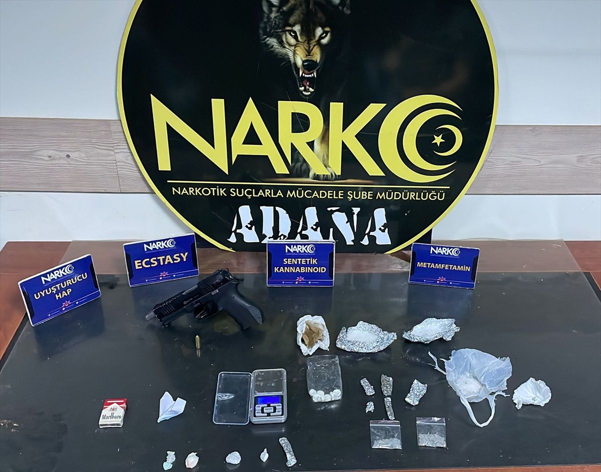 Adana\'da Uyuşturucu Operasyonunda 2 Şüpheli Tutuklandı
