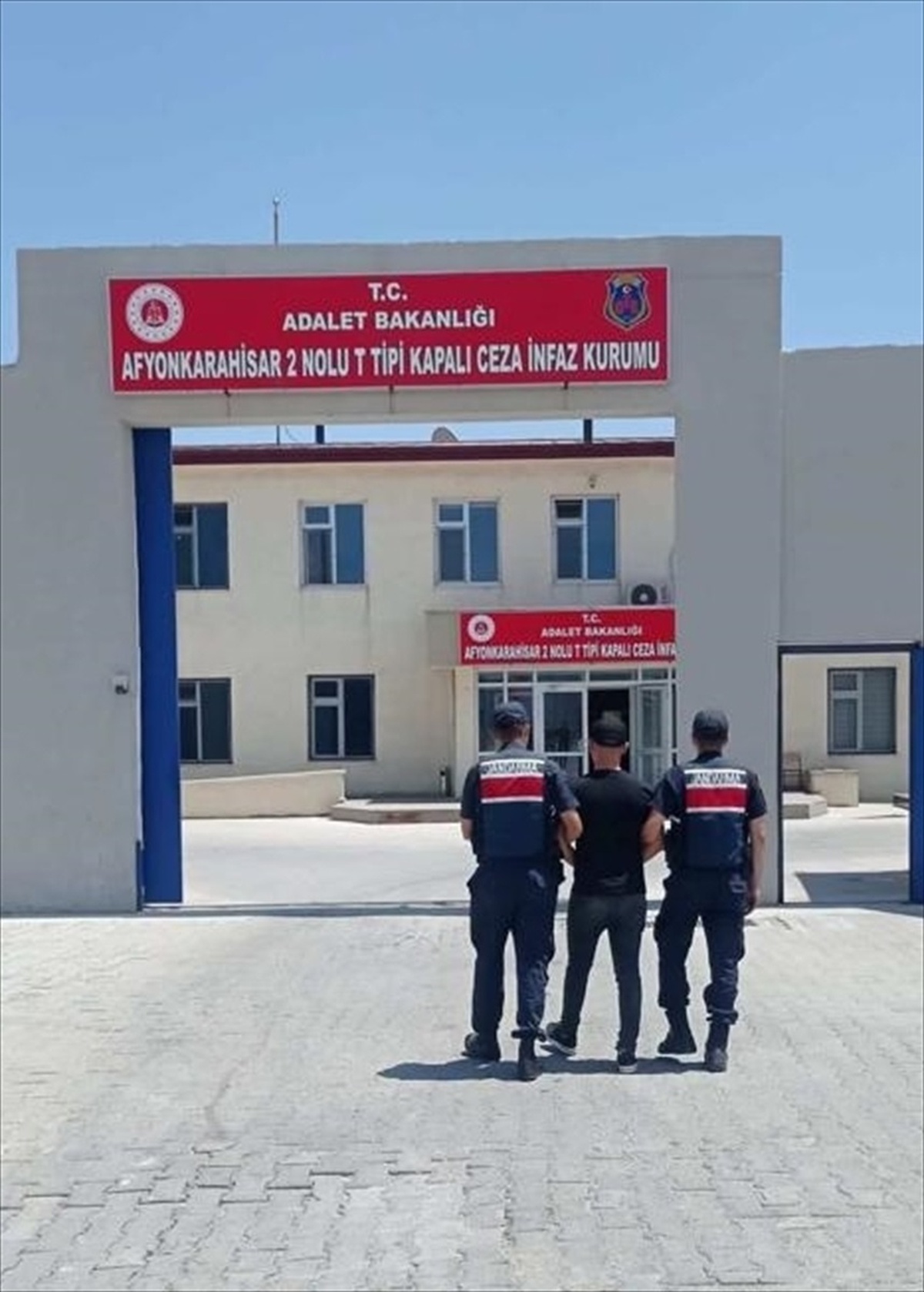 Afyonkarahisar\'da FETÖ hükümlüsü yakalandı