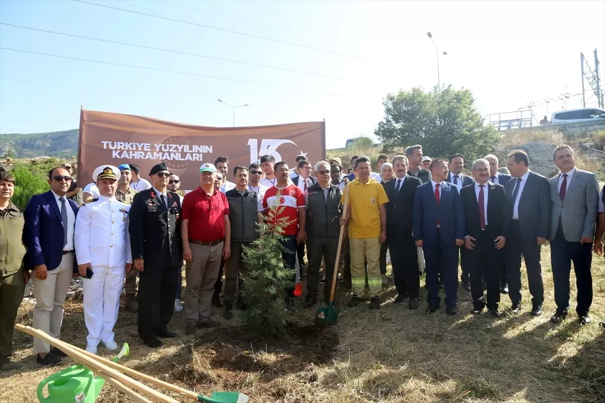 Antalya, Burdur ve Muğla\'da 15 Temmuz Şehitleri Anıldı