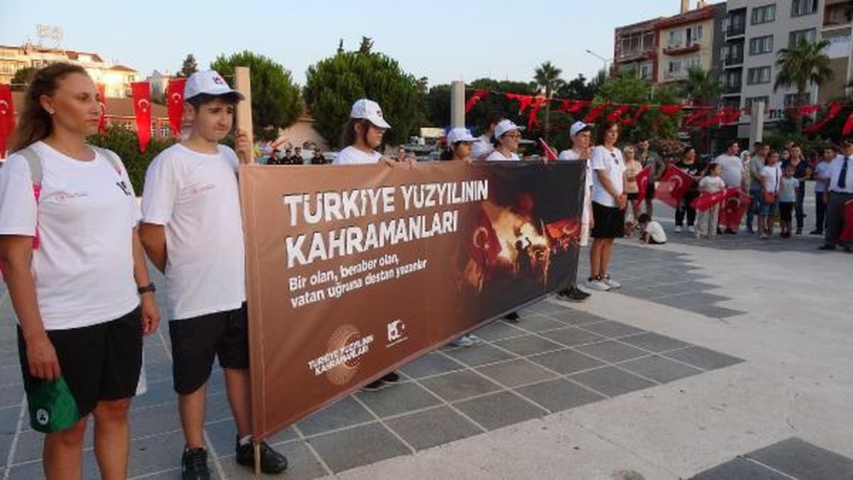Çanakkale\'de 15 Temmuz Demokrasi ve Milli Birlik Günü Anma Programı Düzenlendi