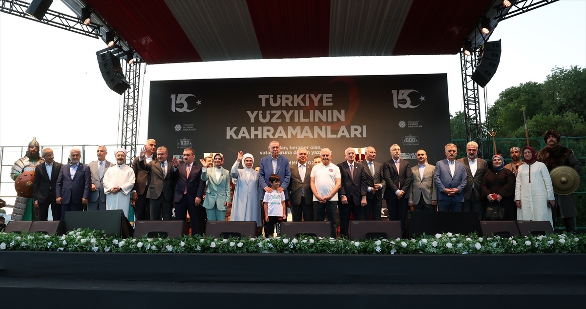 Cumhurbaşkanı Erdoğan, "Türkiye Yüzyılı\'nın Kahramanları" programında konuştu: (2)