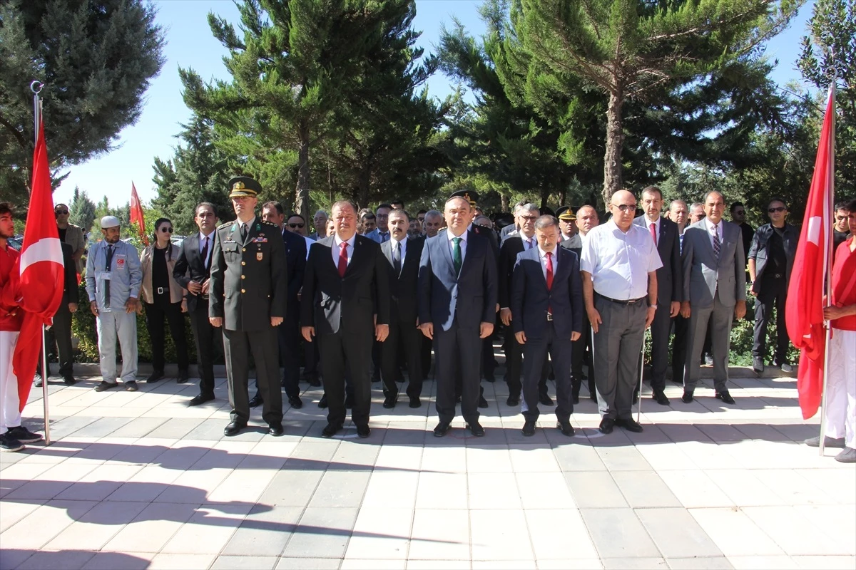 15 Temmuz Demokrasi ve Milli Birlik Günü\'nde deprem bölgelerinde anma etkinlikleri düzenlendi