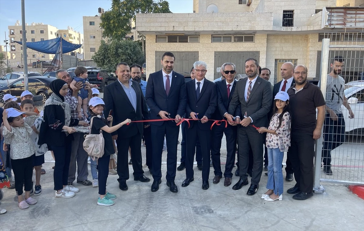 TİKA tarafından El-Bire\'de 15 Temmuz Şehitler Parkı açıldı