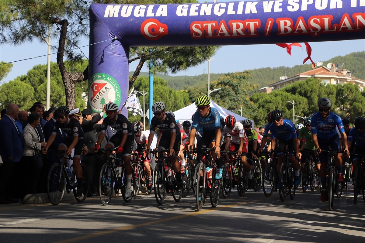 Muğla\'da 15 Temmuz Şehitleri Anma Yol Bisikleti Yarışı düzenleniyor