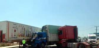 Çerkezköy'de TIR ile kamyon çarpıştı: 1 yaralı
