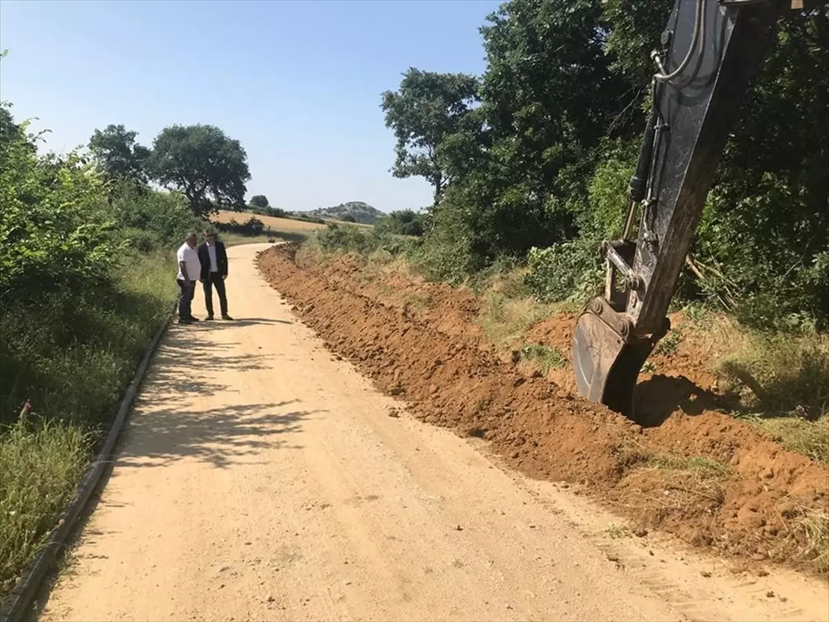 Lalapaşa Kaymakamı Hamzabeyli ve Doğan köylerini ziyaret etti