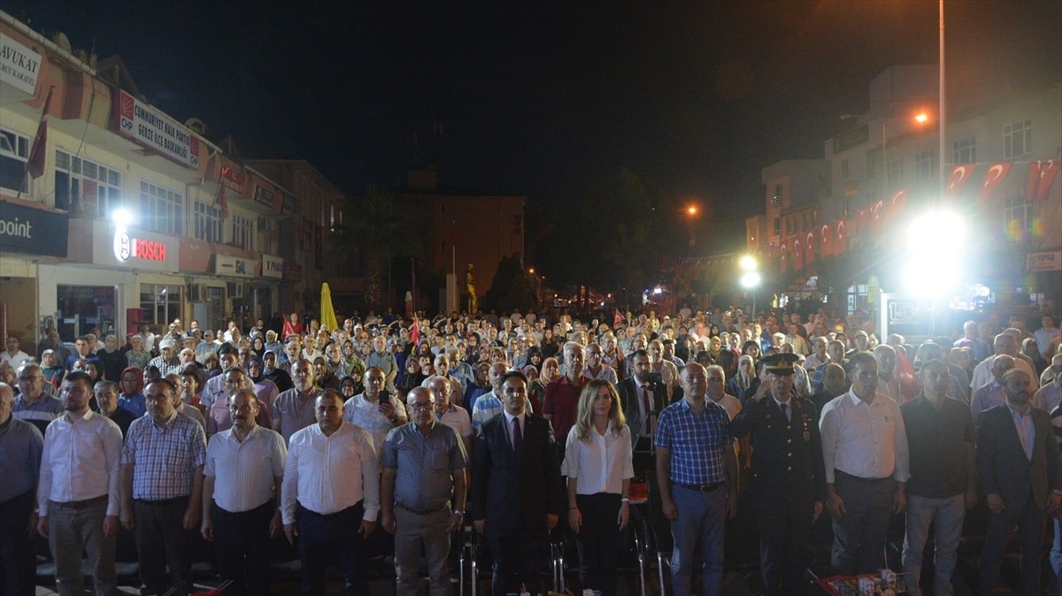 Gerze\'de 15 Temmuz Demokrasi ve Milli Birlik Günü Programı Düzenlendi