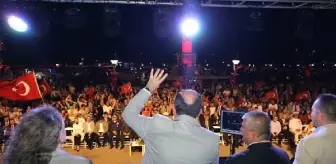 İzmir'de 15 Temmuz Demokrasi ve Milli Birlik Günü Töreni